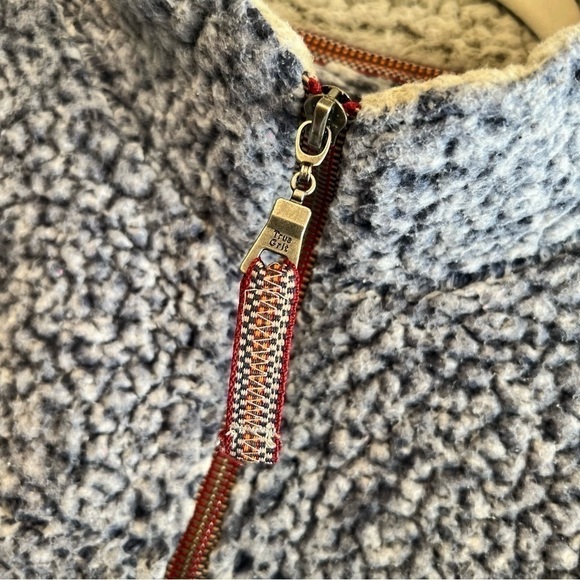 TRUE Grit The Original Frosty Tipped Pile 1/2 Zip Pullover in Blue - Picture 5 of 8